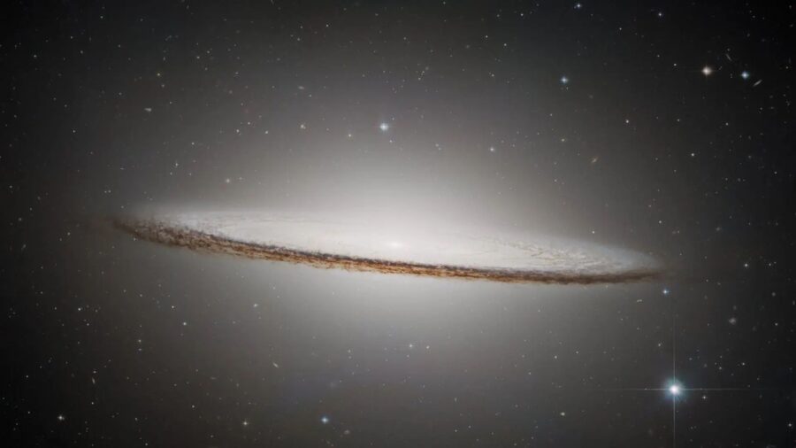 Evrenin en büyük dönen yapısı keşfedildi: 14 galaksiyi taşıyan dev bir kozmik filament